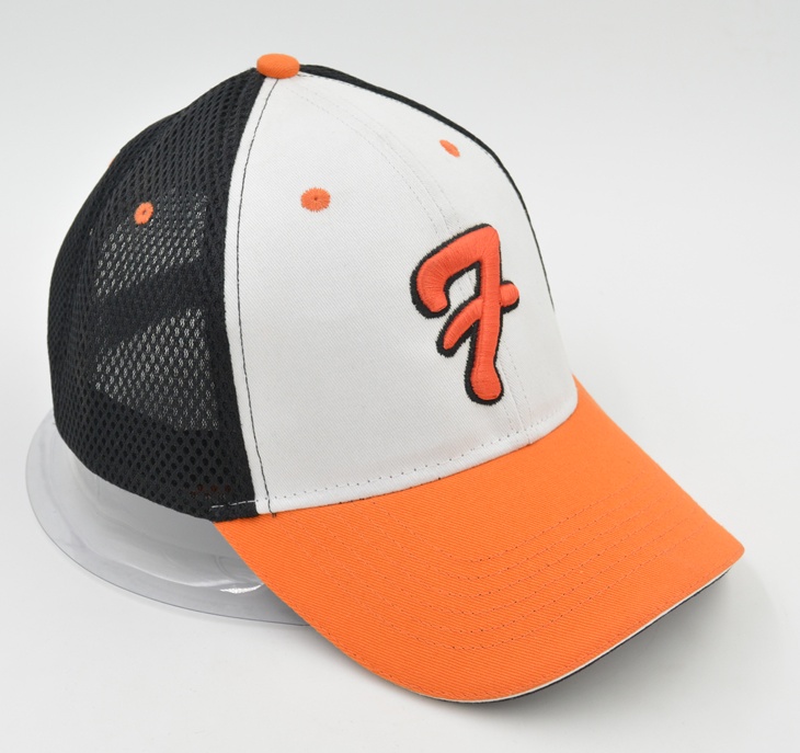 Custom 6 panel trucker cap