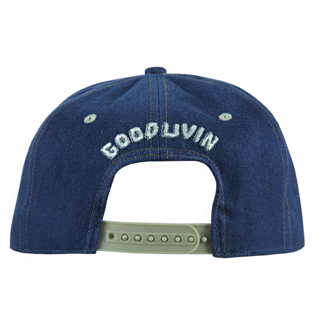Classic 6 panel snapback cap