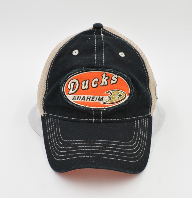Washed cotton mesh trucker cap