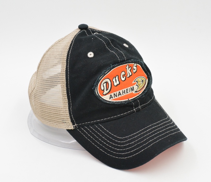 Washed cotton mesh trucker cap