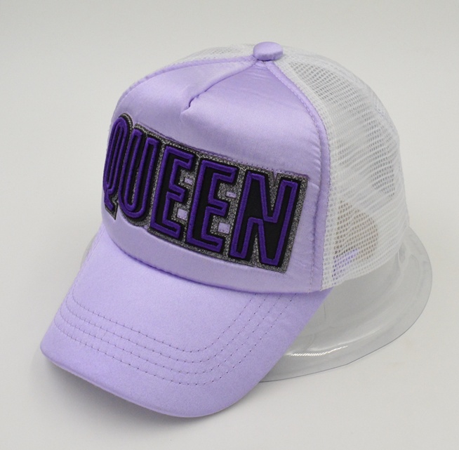 QUEEN 5 panel trucker cap