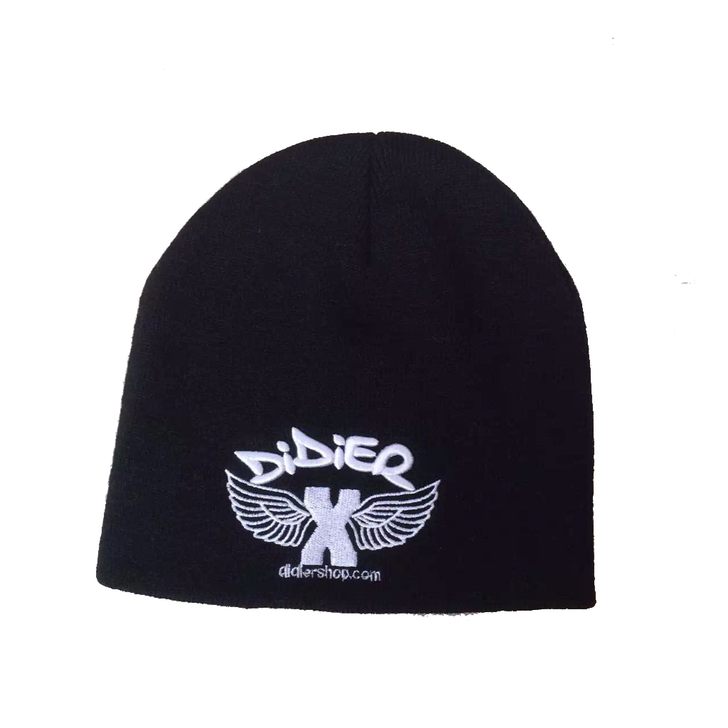 Black beanie with embroidry logo