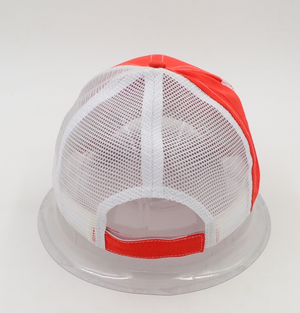 Cotton trucker cap with printed design