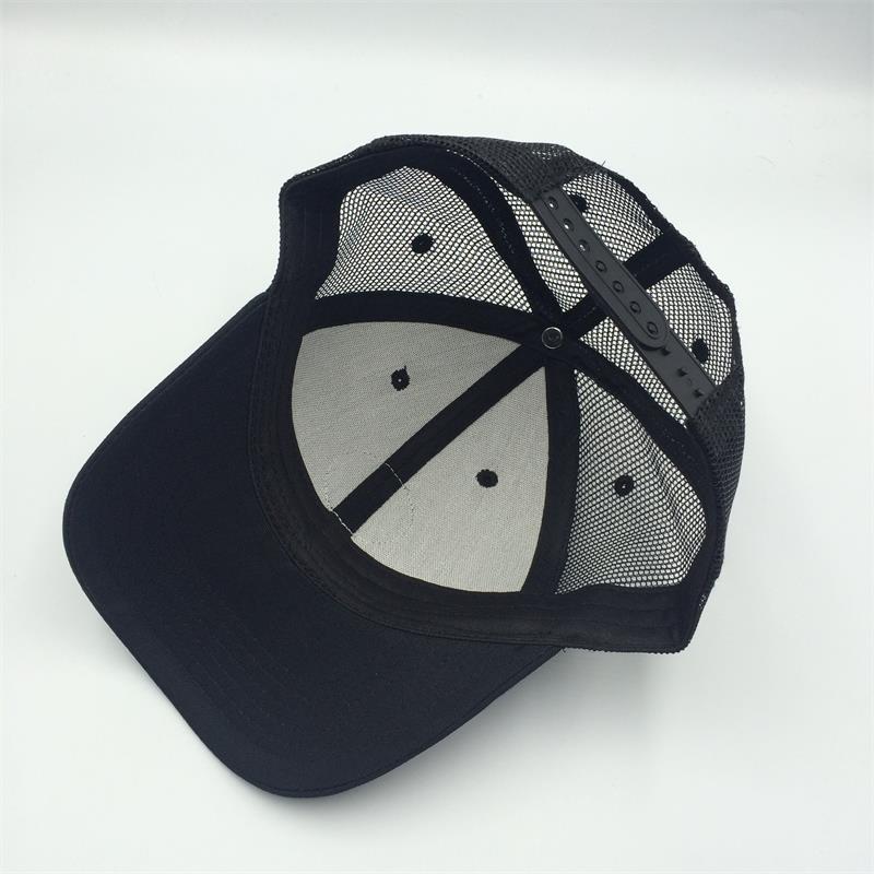 6 panel trucker cap with woven patch logo
