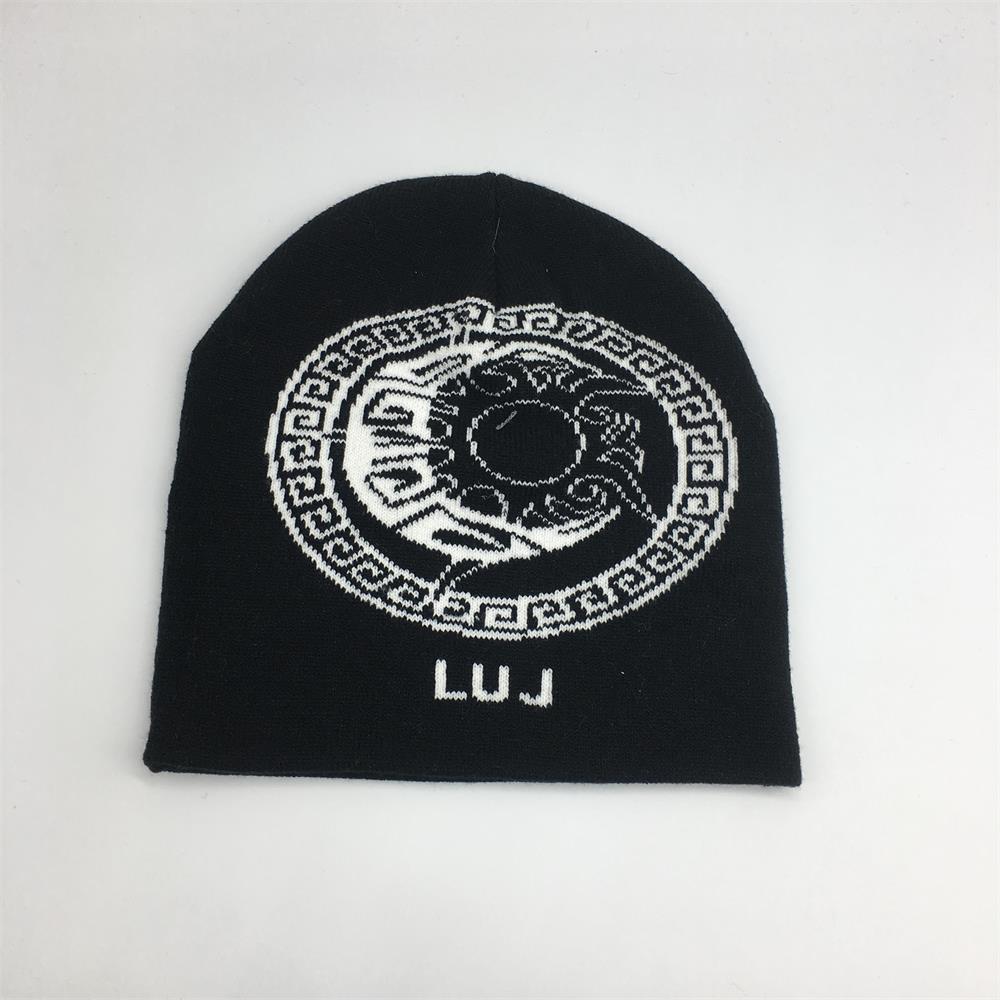 Hot sale 100% acrylic Custom knitted winter warm hat beanies