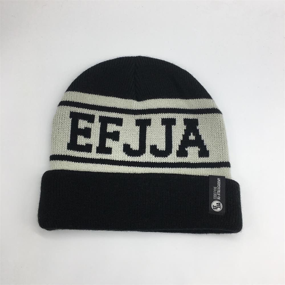 Hot sell promotion customize 100% acrylic winter beanie,knitted hats with woven label logo